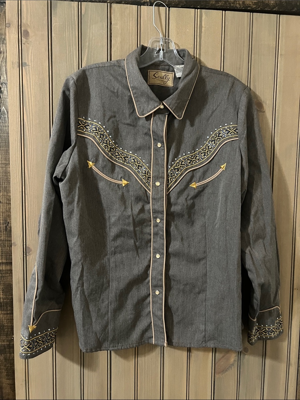 Scully Gray Western Shirt with Gold Embroidery Size Large